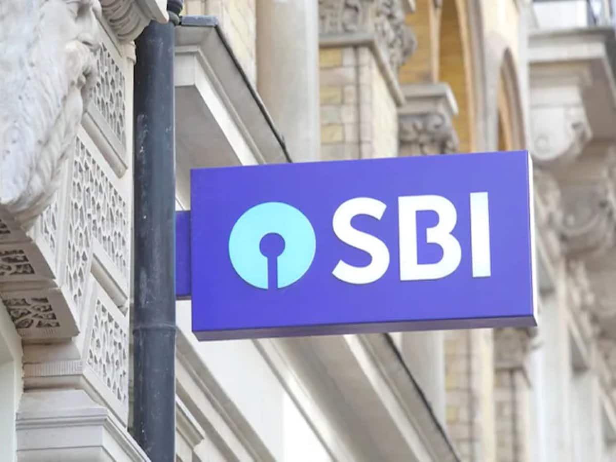 SBI ऑफर कर रहा है स्पेशल FD स्कीम, सिर्फ 444 दिनों में मिलेगा बेस्ट इंटरेस्ट, क्या आपको करना चाहिए निवेश?